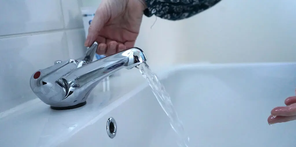 Housing association project to secure utility bill discounts for customers